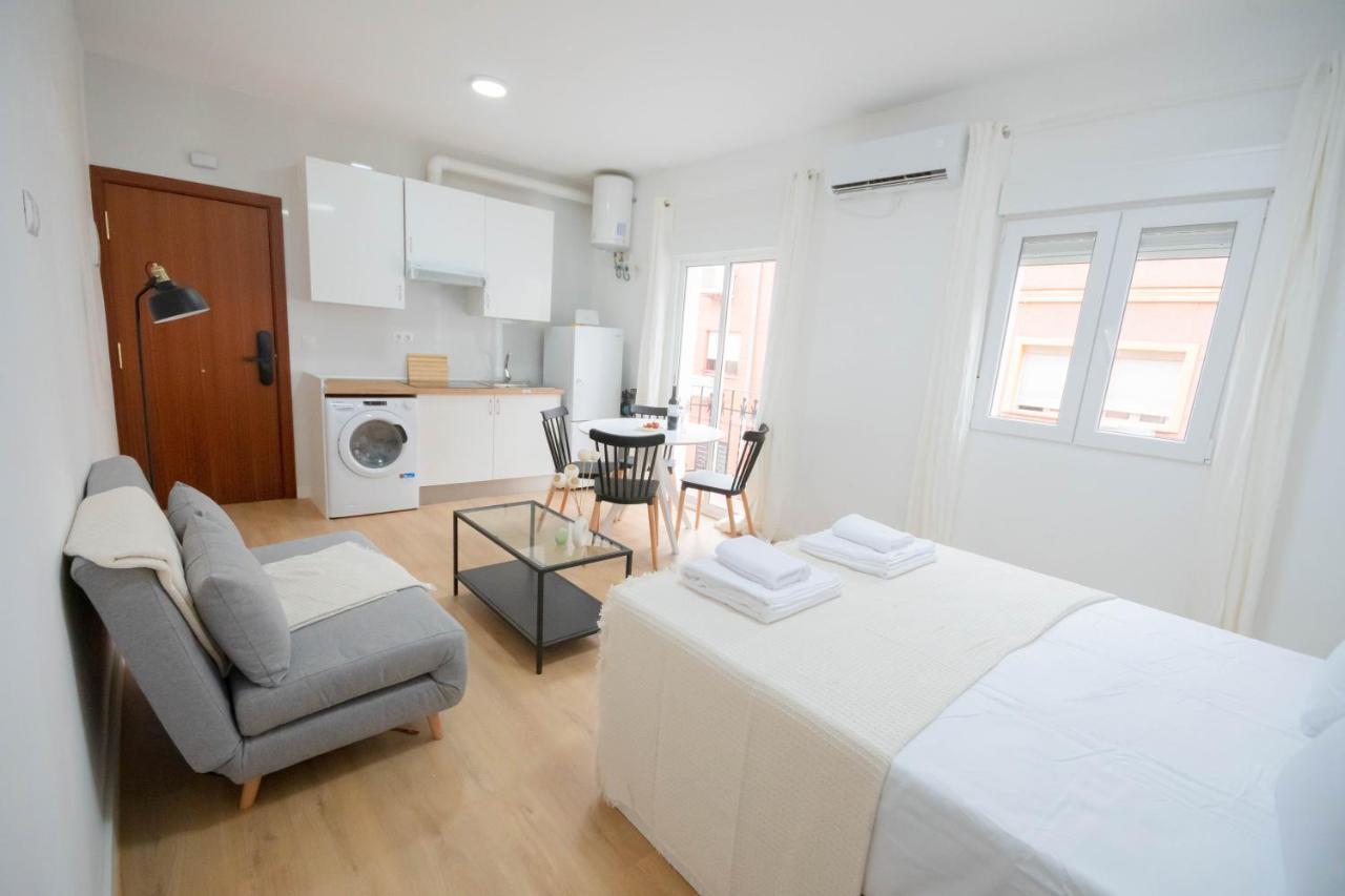 For You Rentals Encantador Y Unico Estudio Temporal En Tetuan Madrid Mlu1º1 Exterior foto