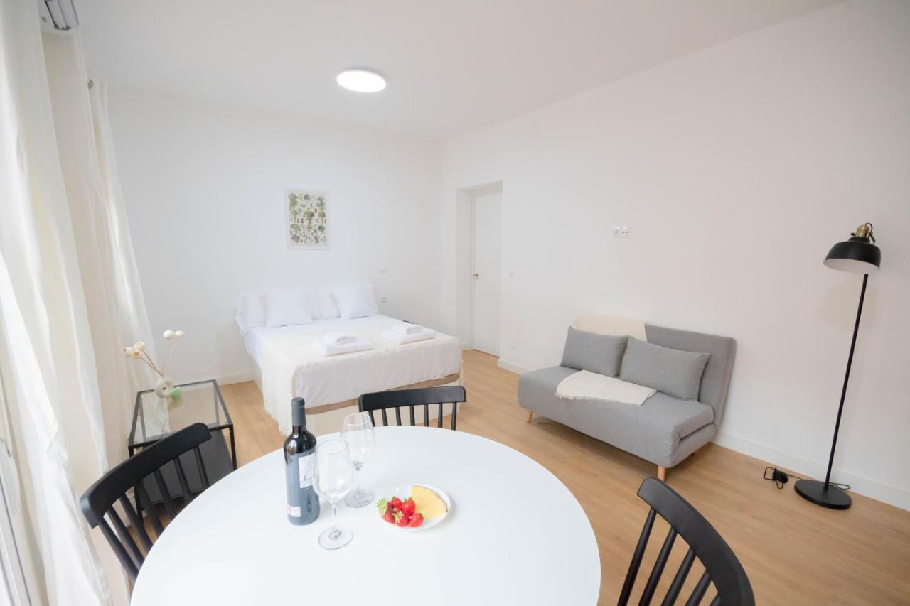 For You Rentals Encantador Y Unico Estudio Temporal En Tetuan Madrid Mlu1º1 Exterior foto